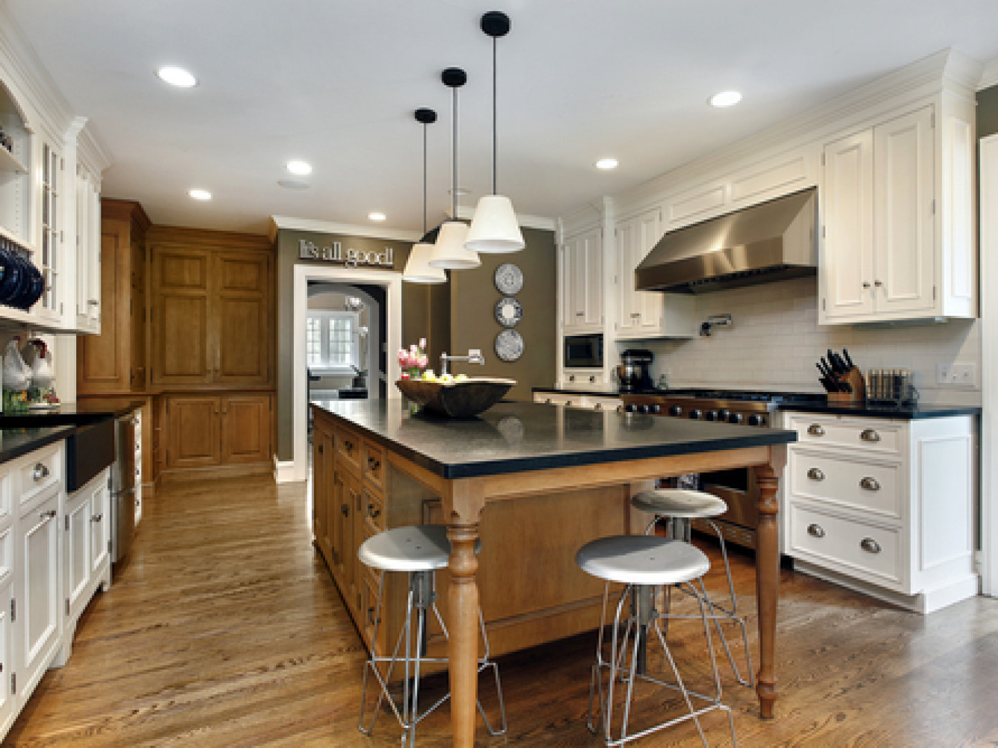 Flooring Contractor North Las Vegas, NV Toro Flooring LLC